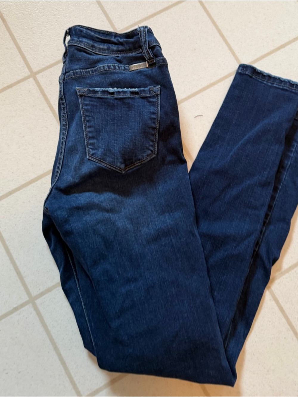 KanCan Women's Dark Indigo Skinny Jeans